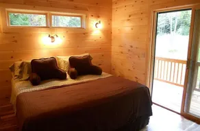 The Log Cabin Bed & Breakfast - Image 2
