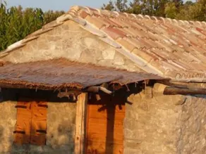 Secluded Cottage in Trpanj With Garden - Image 2