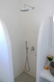 Mykonos Scorpion Beachfront Suites - Image 3