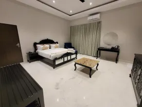 Hotel Suryauday - Image 2
