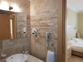 Goldcity Apartments - Image 3