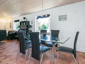 Modern Apartment in Jutland With Roofed Terrace - Image 3