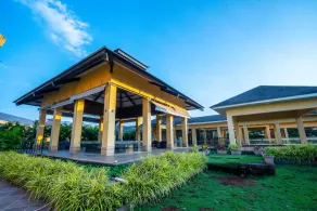 Tropical Retreat - Image 3