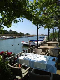 Deniz Kizi Hotel - Image 4