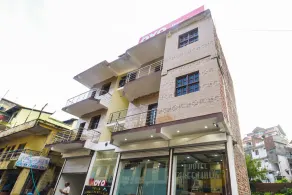Hotel Green Hills - Image 4