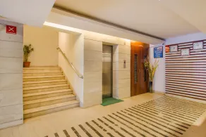 Country Club Begumpet - Image 2
