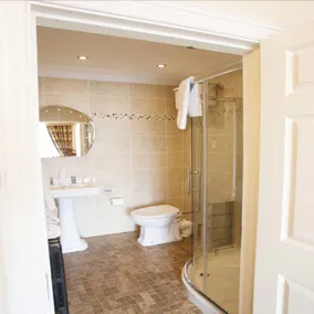 Emmet House - Image 4