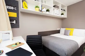 Amazing Modern Apartments in Stratford - Image 2