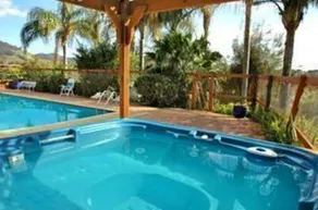 Ambience Holiday Apartments - Image 4