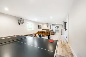 The Shore House - Image 2