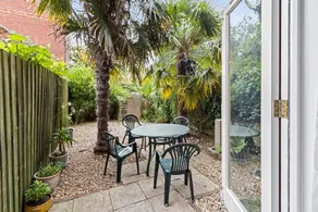 Quayside House - Image 5