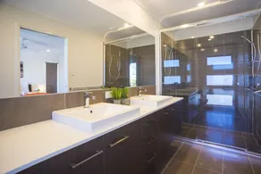 Broadwater Paradise - Image 5