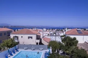 Bay's Hotel - Image 3