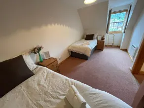 Lovely and Spacious 2BD Holiday Retreat Ballater - Image 3