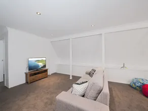 Barefoot Beach House, 24 Essendene Road - Image 2
