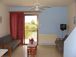 Bougainvillea Hotel Apartments - Image 3