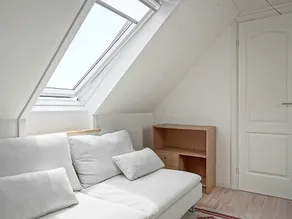 8 Person Holiday Home in Nexø - Image 5