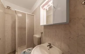 Stunning Home in Pula With Wifi and 5 Bedrooms - Image 2