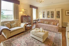 Preston House - Image 5