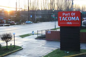 Port Of Tacoma Inn - Image 5