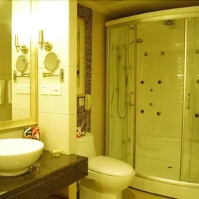 Xinruncheng Hotel - Image 5