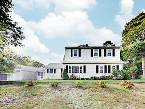 Corner Lot 4br W/ Canoe & Bikes, Walk To Long Pond 4 Bedroom Home - Image 3