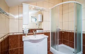 Nice Home in Orasac With Outdoor Swimming Pool, Wifi and 4 Bedrooms - Image 2