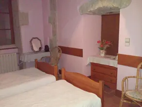 Chambres D'Hotes Couvent Des Castafours - Image 3
