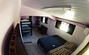 Hakuna Matata Hostel Bar - Image 5