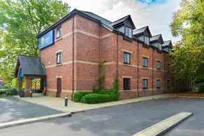 V Lodge Manchester - Image 5
