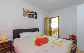 Beautiful Home in Ledenice With Wifi and 4 Bedrooms - Image 5