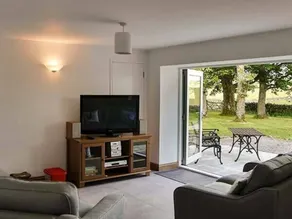 Finney Hill Green - Image 4