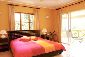 South Point Chalets - Image 2