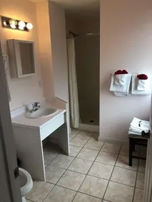 Imperial Hunter Hotel - Image 3