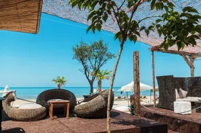 TROPIKAL RESORT - Image 2