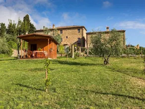 House With Barbecue in the Garden and Pool to Enjoy the Breathtaking View - Image 3