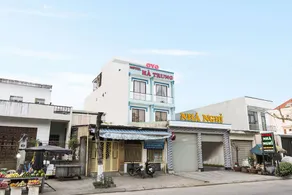 Ha Trung Motel by OYO Rooms - Image 5