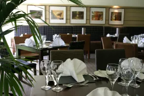 Eight Acres Hotel & Spa - Image 2