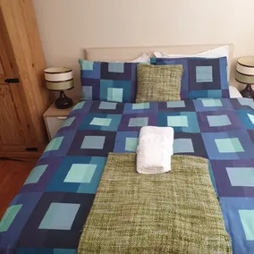 Plumstead Serviced Apartment - Image 2