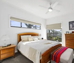 SUNNY-DAZE - BONNY HILLS - Image 4
