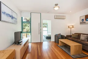 Anglesea River Apartments - Apartment 22 - Image 2