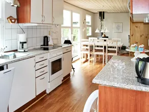 Cozy Holiday Home in Hadsund Near Sea - Image 5