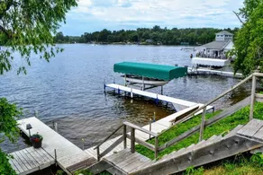 Billy's Lakeview 3 Bedroom Home - Image 2