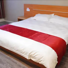 Thank You Hotel - Image 5