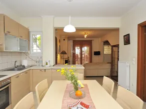 Aiolos Home by TravelPro Services Nea Moudania Halkidiki - Image 4