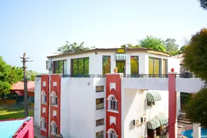 Dlm Valley Resorts by OYO Rooms - Image 4