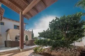 Cyprus Villa Kymma 14 Gold - Image 3