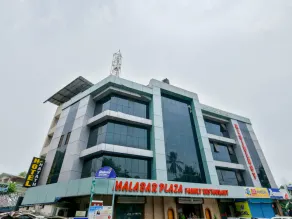 OYO 8214 Malabar Plaza Residency 1 - Image 3