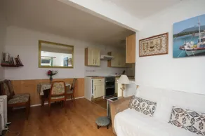 10A Medmerry Park 2 Bedroom Chalet - No Manual Workers Allowed - Image 2