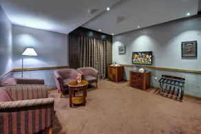 Delmon Palace Hotel - Image 2
